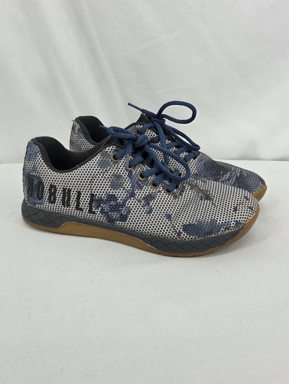 NOBULL Women's Floral Trainer Navy Blue size 7